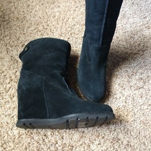 Women's Kyra wedge UGG boots